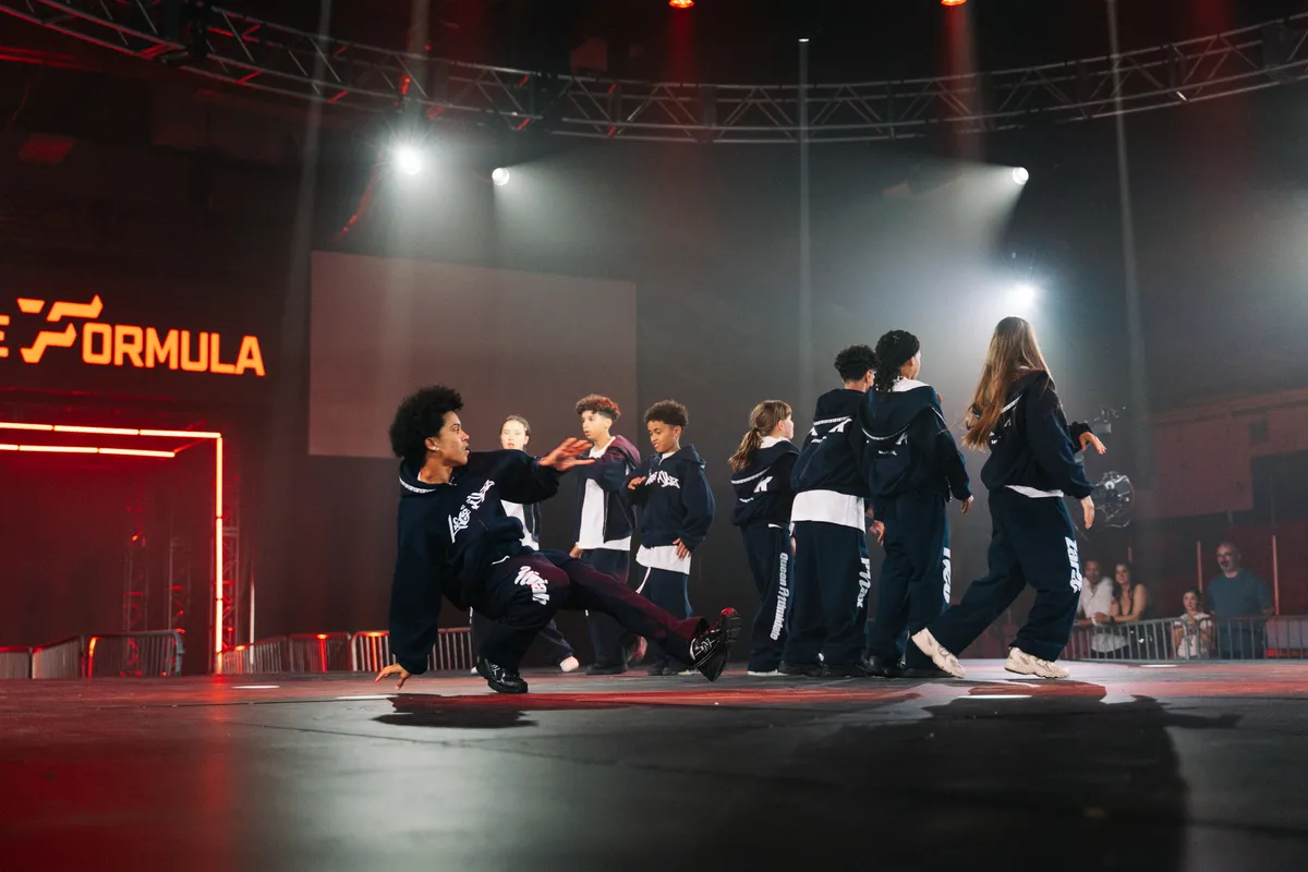 The Formula Experience — r2 legendz 4